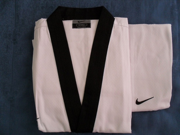 لباس تکواندو